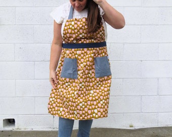 Anthropologie Kitchen Apron - Strawberries - gift for bakers, womens homemaking apron, ladies tea apron, berry apron with pockets