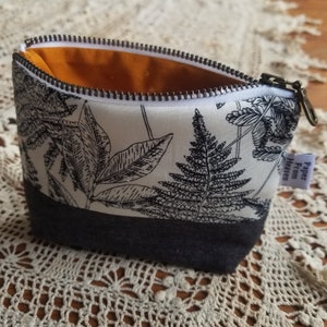 Sketched Graphite Small Zipper Bag Leaves Ferns Handheld First Aid Kit Gift Card Cash Wallet Tiny Coin Zip Purse Roots of Nature: Mini