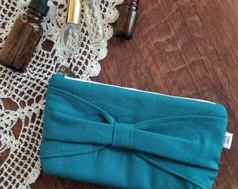 Bow Essential Oil Bag - Peacock - Essential Oil Case, essential oil storage, zipper pouch, Oil Travel Case