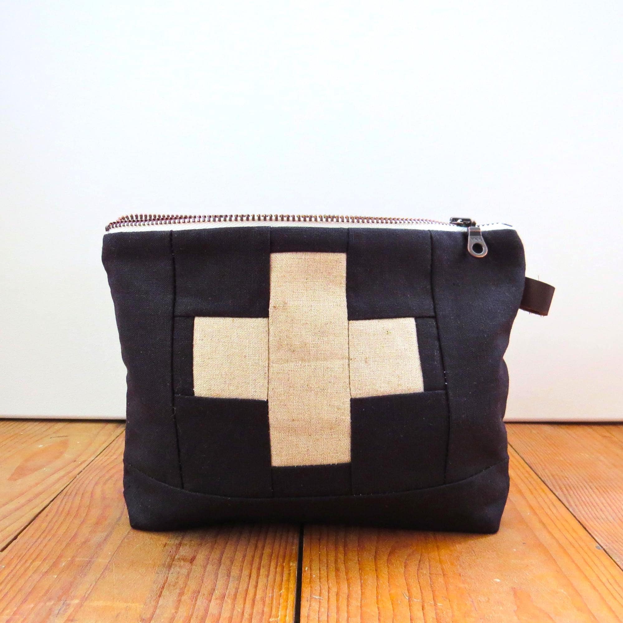 Swiss medic bag - Etsy 日本