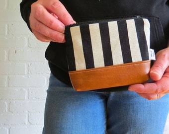 Monochrome Mini Zipper Bag with Faux Leather Bottom - Stylish and Chic Purse Organizer