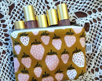 Zipper Pouch ITY-BITY - Queen of Berries - mini change pouch essential oil bag coin purse Zip Wallet Money Wallet Change Purse