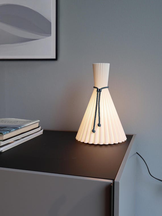 GLORIA Table Lamp, Design Lamp, 3D printed, table lamp, Ambient light, Decorative, eco-friendly lamp