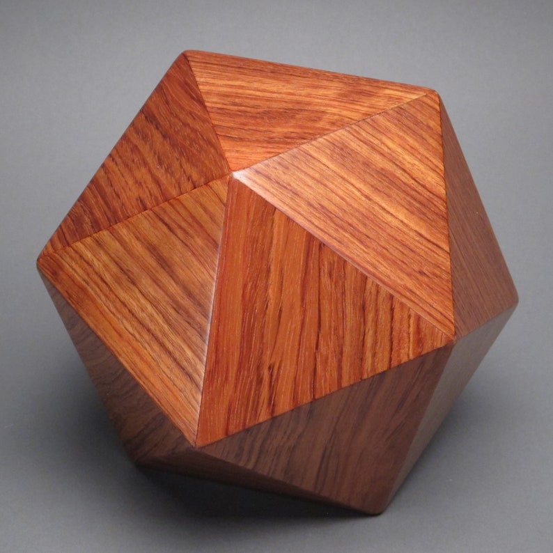 Bubinga Urn for 125 loved one