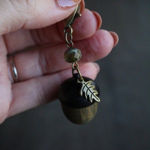 Little Acorn Stitch Marker Keeper • Stitch Marker Storage • Unique Woodland Gift for Knitters
