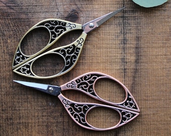 Lattice Work Embroidery Scissors • Ornate Vintage Style Quilting Scissors in Antique Copper or Gold Finish • Gift for Quilters or Seamstress