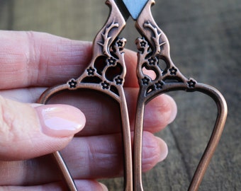 Cherry Blossom Embroidery Scissors • Rustic Vintage Style Quilting Scissors in Antique Copper Finish • Unique Gift for Quilters
