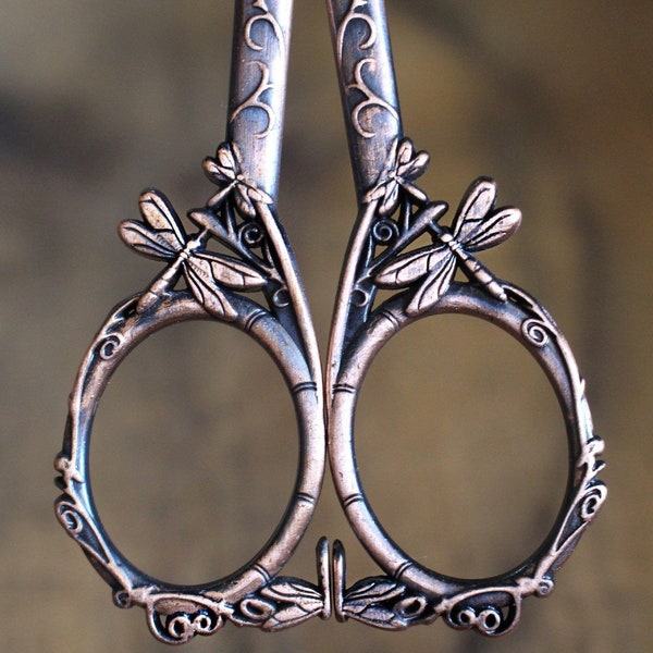 Dragonfly Embroidery Scissors • Unique Garden Theme Quilting Scissors in Vintage Copper or Silver Finish • Quilting Gift or Embroidery Gift