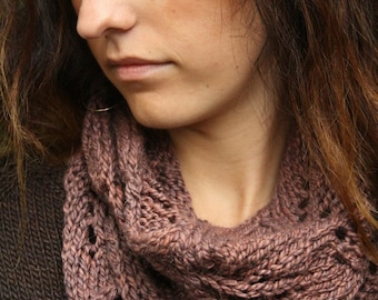 Bulky Leaf Scarf Pattern • Twin Leaf Loop Knitting Pattern PDF • Intermediate Knit Pattern