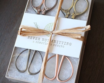 Juego de regalo de mini tijeras • Juego de 4 tijeras pequeñas • Bonito regalo para costureras o quilters
