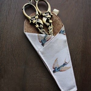 Swallow In Flight Scissor Sleeve • Handsewn Case for Embroidery Scissors with Magnet and Pocket • Handmade Bird Quilting Gift or Gift for Gr