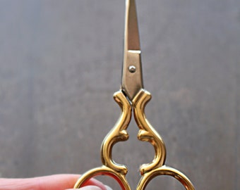 Onda Embroidery Scissors • Elegant Quilting Scissors Made In Italy • 24-Karat Gold Plated Handles