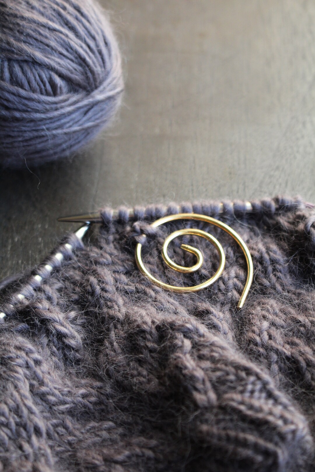 Unique Needles Curly Cable Needle • Stainless Steel Spiral Cable Needles for Knitting ...