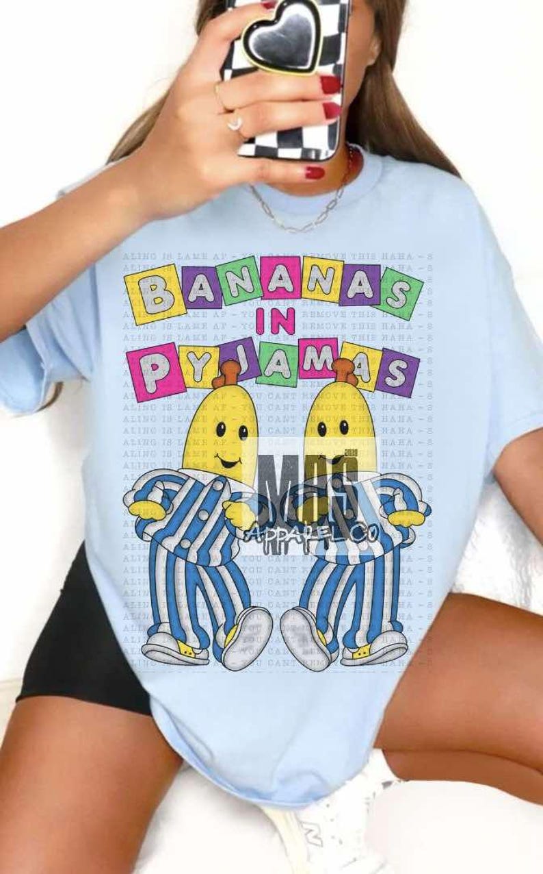 Bananer i pyjamas t-shirt 90-tals tecknad t-shirt nostalgisk t-shirt bild 2
