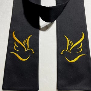 Officiant Clergy Stole with Facing Love Doves, Non-denominational Wedding Garment