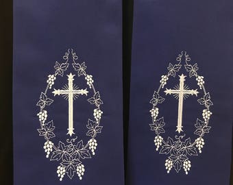 Formal Clergy Stole in Royal Blue and White