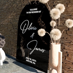 Personalized Black Acrylic Welcome Sign for Wedding Event - Modern Welcome Sign - Rustic Wedding - Arch Wedding Welcome Signs