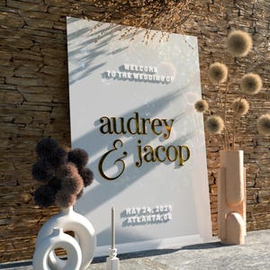 White Acrylic Wedding Welcome Sign with Gold Mirror 3D Names, Elegant Personalized Wedding Sign, Acrylic Welcome Sign, Engagement Sign