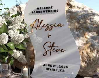 White Acrylic Wedding Welcome Sign with Gold 3D Names, Custom Elegant Sign for Ceremony, Reception or Bridal Entrance Decor