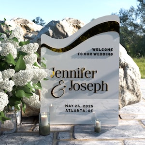 Acrylic Wedding Welcome Sign with 3D Names, Reception Decor