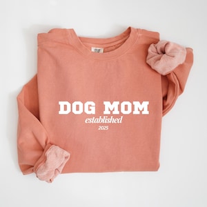 Personalized Sweatshirt - Comfort Colors, Dog Mom Sweatshirt, Custom Dog Sweatshirt, Dog Mama Sweatshirt, Dog Mom Gifts, Dog Mama