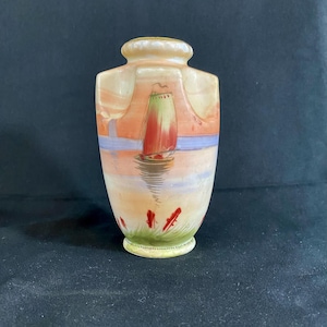 Small vase, hand-painted deco style 1930s