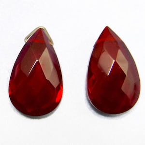 Vintage Glass Teardrop 2 pcs Red Pendant Large Garnet Red Bead Drops  B-265