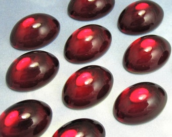 Vintage Glass Cabochon 6 pcs SWAROVSKI 18x13 mm RED Stones S-210