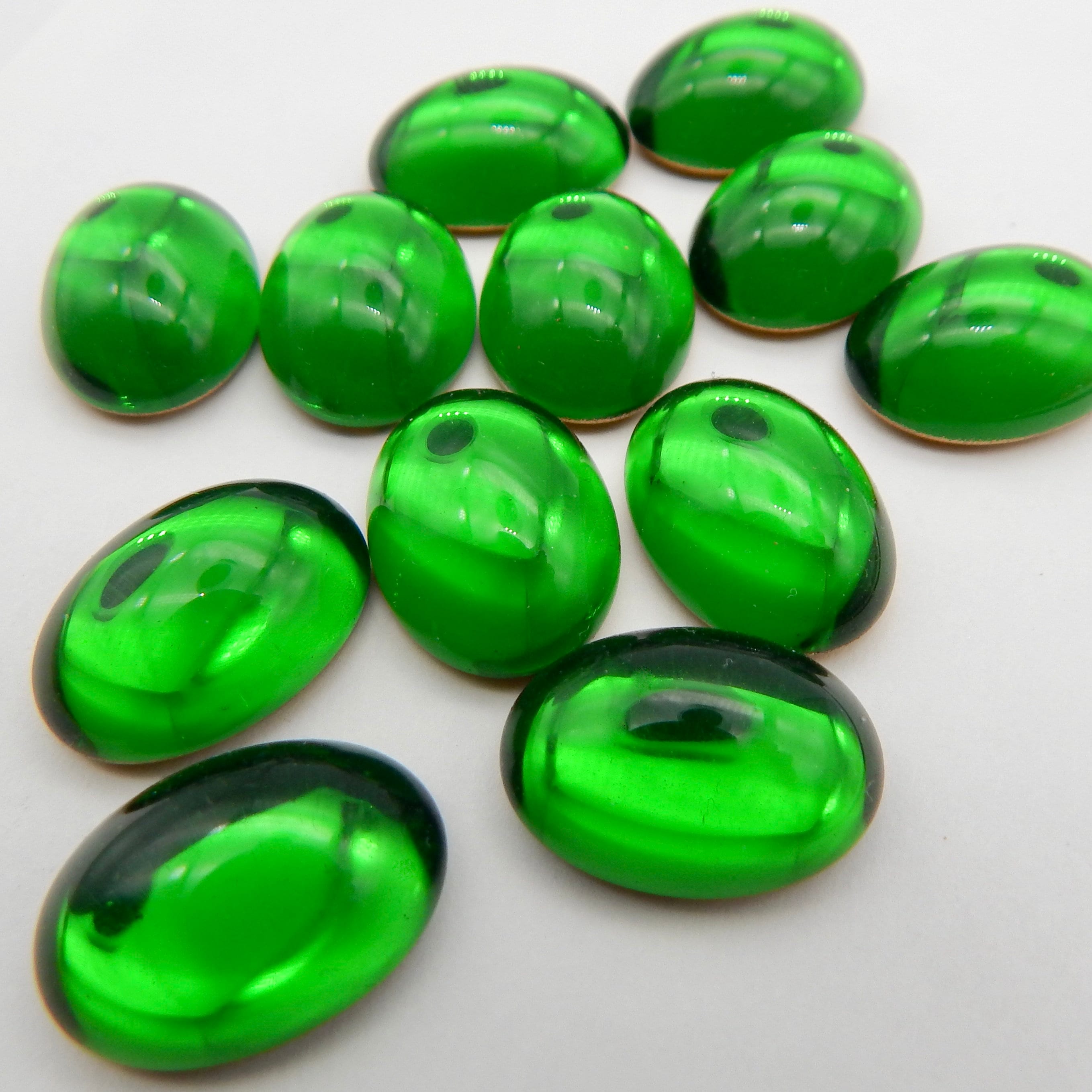 Green glass stone clearance