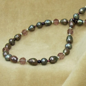 Genuine Fresh Water Pearl Crystal Gemstone Necklace Semi Precious Beads G-61