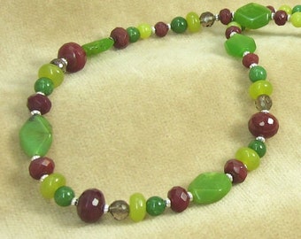 Genuine Green Red Jade Gemstone Necklace Semi Precious Gemstone Beads G-50
