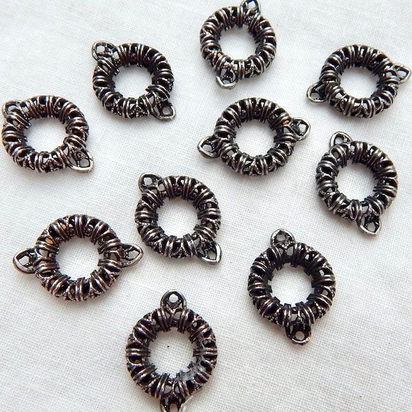 10 pcs Thick Filagree Ring Charms Steampunk Victorian Open Silver Pendant  M-180