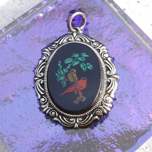 Bird Pendant Vintage Glass Antique Victorian Cabochon in Silver setting D-306