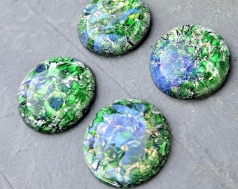 Green Opal Stones 18mm Stunning iridescent Vintage Glass Cabochon S-431