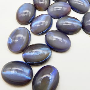 Grey Purple Opal Vintage Glass Cabochon Stones Glass Fire Opal S-269