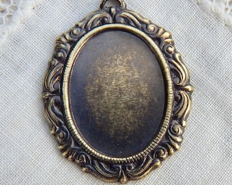Cabochonramfattningar 25 x 18 mm 2 st Antikmässing Oval Mässingsprägling M-200