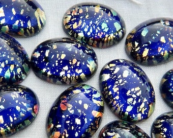 Vintage Glass Cabochon 18x13mm Blue Opal  Snake Skin Stones  S-555
