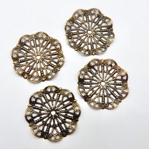 4 Victorian Filagree Large Round Pendants Stamping Charms 1&quot; Antique Brass M-211