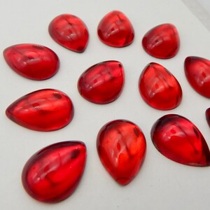 6 pezzi Cabochon in vetro rosso a forma di pera 18 x 13 mm Pietre vintage S-250