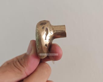 Perilla de hongo de latón antiguo, herraje para gabinete hecho a mano