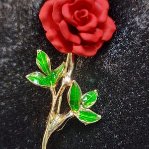 Vintage Style Rose Brooch Variety