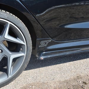X2 Stickers ST Ford performance pour bas de caisses