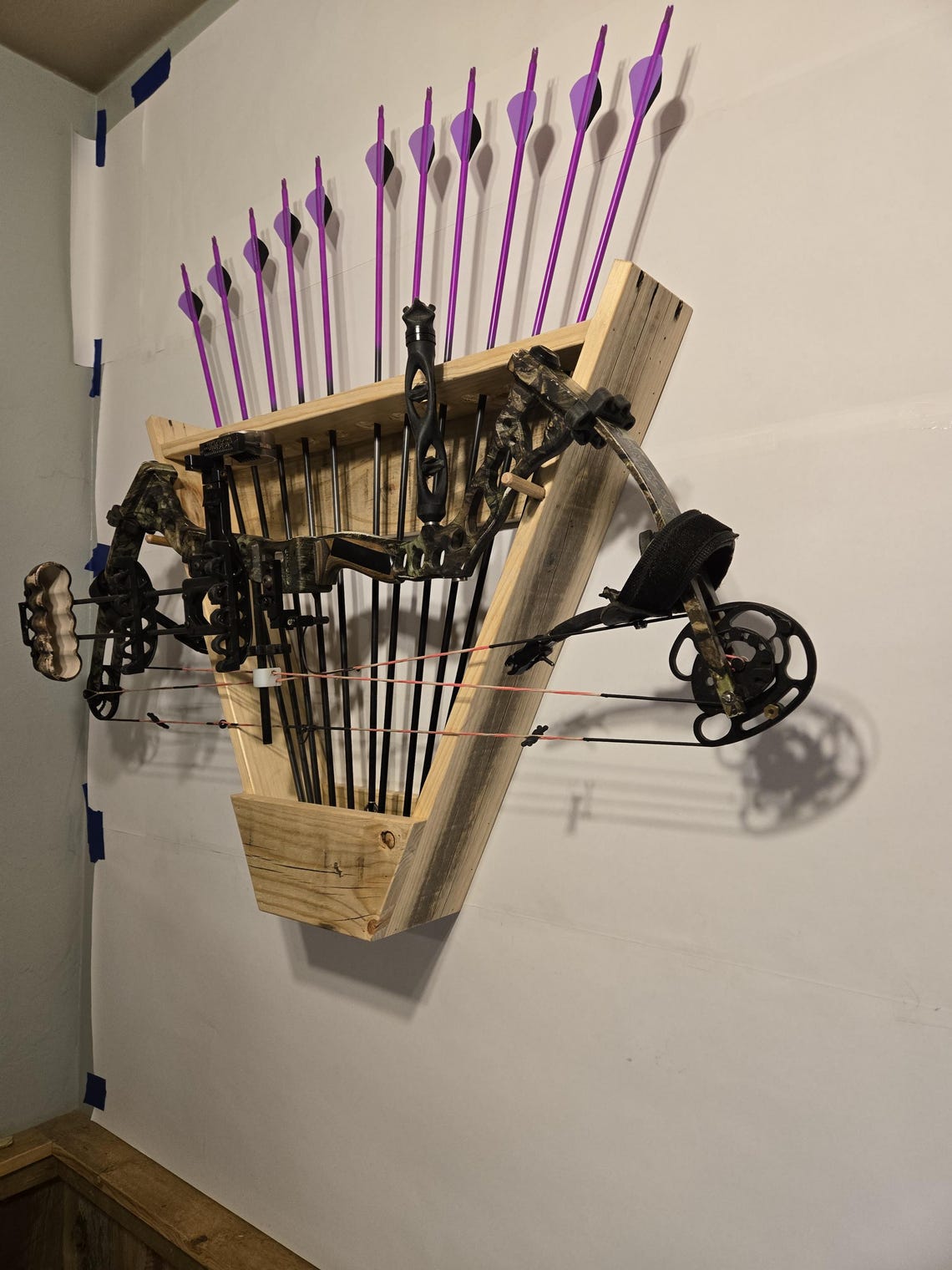 Handcrafted Reclaimed Wood Bow and Arrow Hanger - Etsy