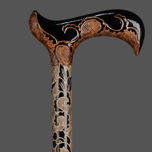 Luxury Cane with Intricate Flower Design - Perfect for Everyday Use