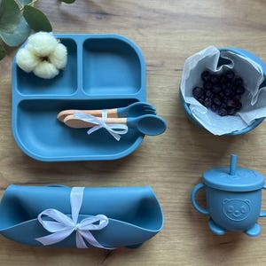 Baby Silicone Feeding Set – Suction Plate, Bib, Cup & Utensils | BPA-Free Toddler Dinnerware Montessori Self-Feeding Set | Baby Shower Gift