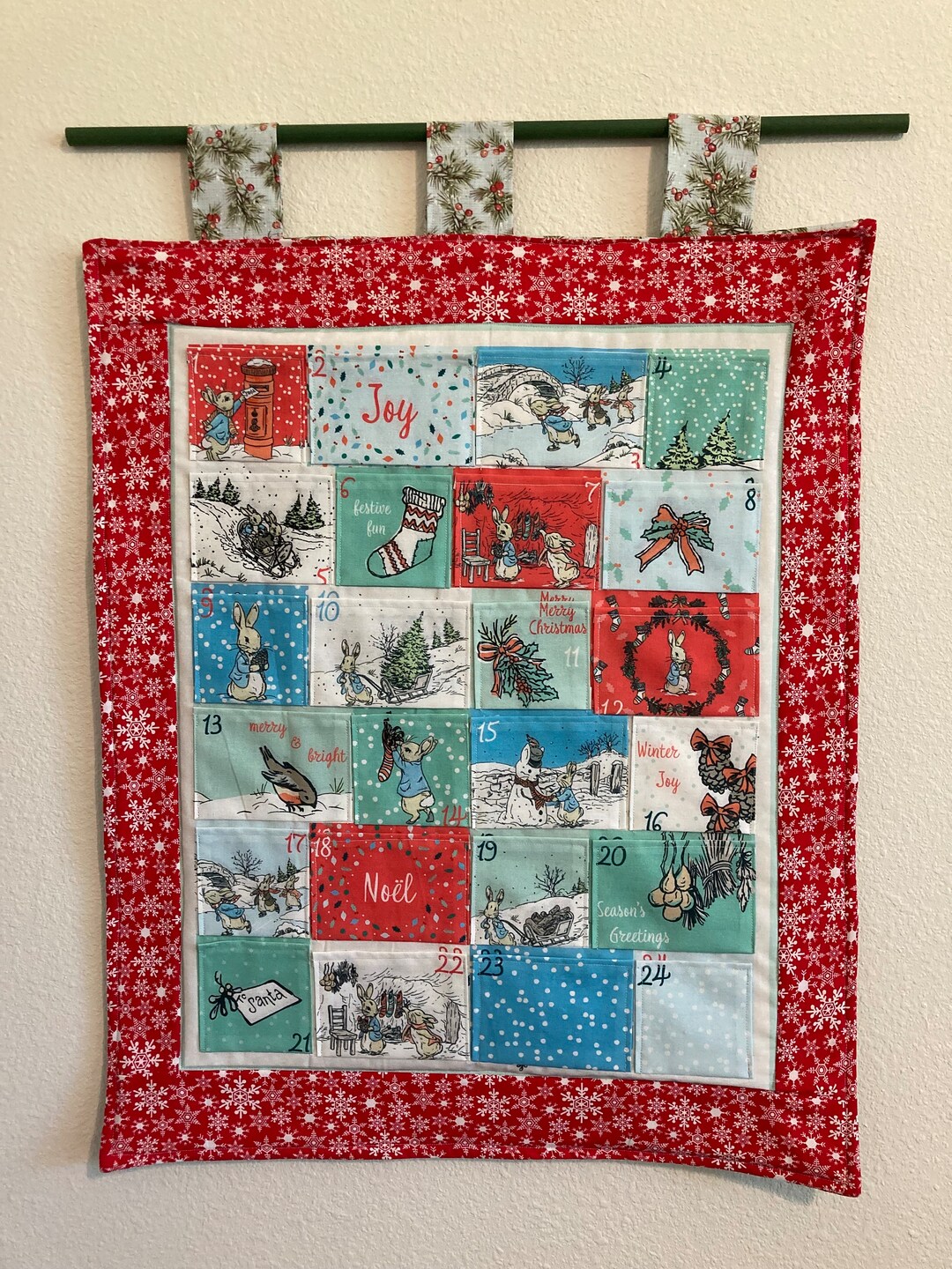 peter-rabbit-bunny-advent-calendar-christmas-countdown-quilted-fabric