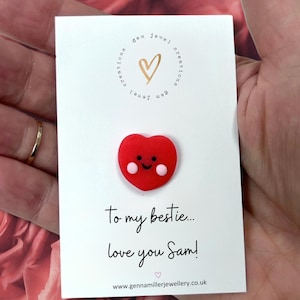 "Personalisiertes Kunstharz Pocket Hug Token auf herzlicher Nachricht - Nachdenkliches Geschenk für die Lieben"