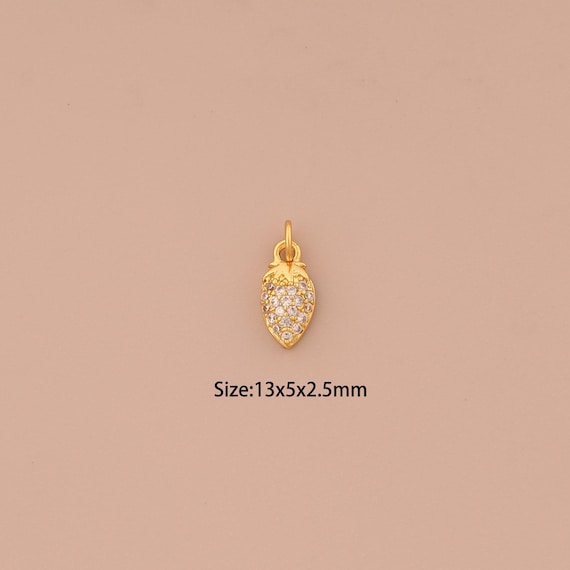 18K Gold Strawberry Charms,CZ Pave Fruit Charms Pendants,Strawberry Charm for DIY Jewelry Making Supply