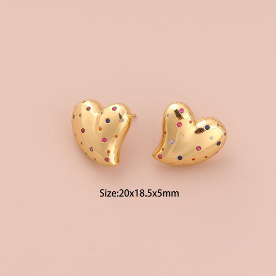 18K Gold Heart Stud Earrings,Minimalist Stud Earrings,Heart Stud Earrings,Hypoallergenic Stud Earrings,Gift for Her