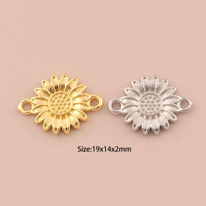 18K Gold Flower Connector,Minimalist Connector Charms,Flower Connector for DIY Jewelry Making Supply